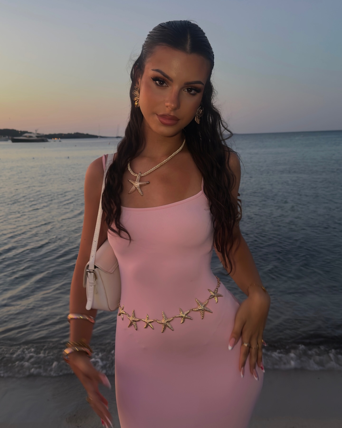 𝐬𝐭𝐨𝐩 & 𝐬𝐭𝐚𝐫𝐞🎀