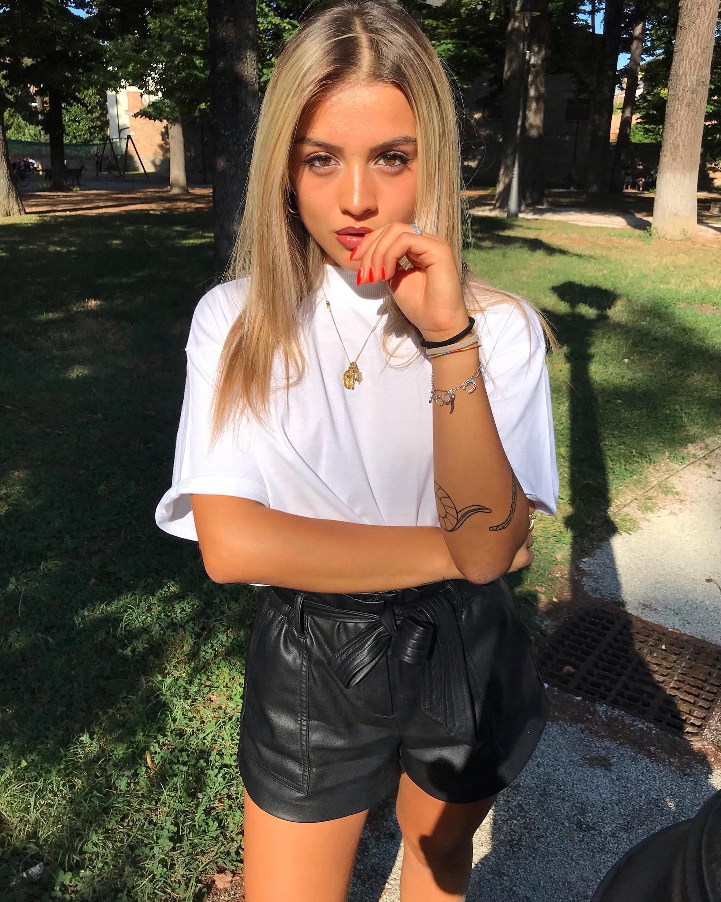 Non c’entrano i vestiti ed il trucco ma come si brilla