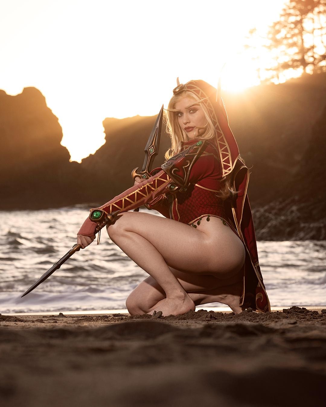 FOR THE HORDE! 🙌🏻

Design🎨 - @zachfischerart
Costume👗 - @narga_lifestream
Da