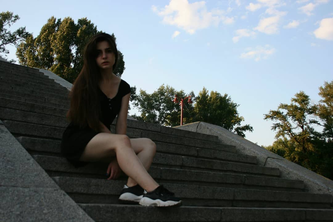 Photo: @_viki.ng_
Assistant: @demon_echo